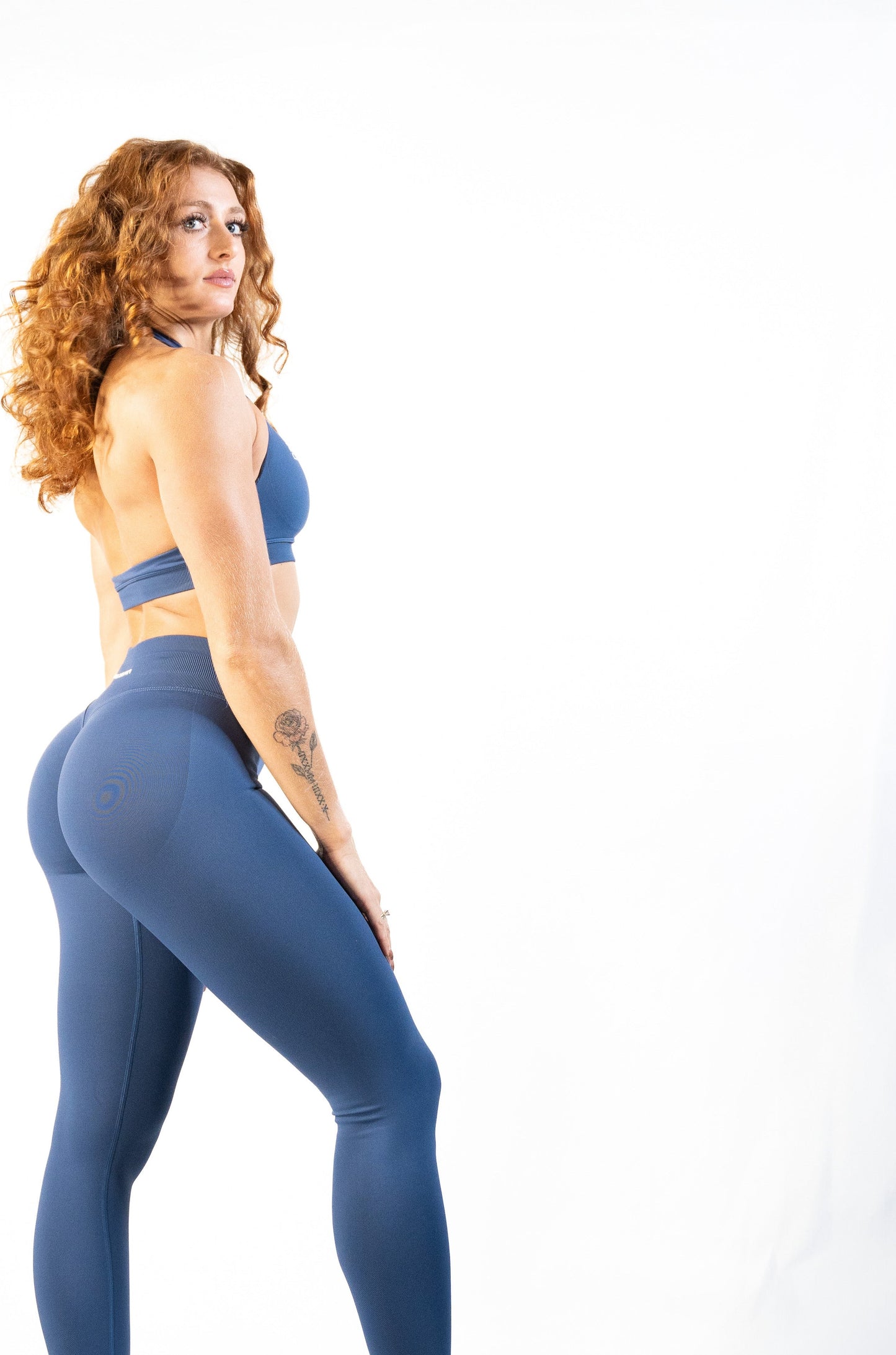 Essence Contour Legging